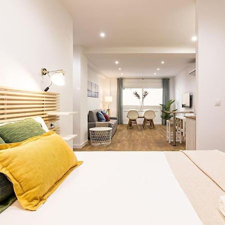 Malagueta Apartments マラガ エクステリア 写真