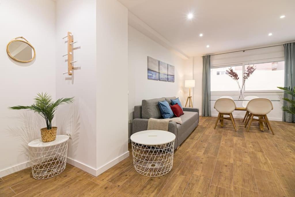 Malagueta Apartments マラガ エクステリア 写真