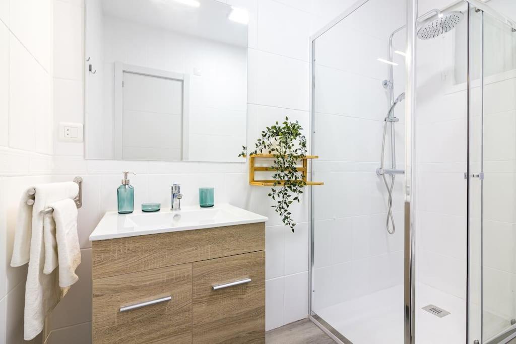 Malagueta Apartments マラガ エクステリア 写真